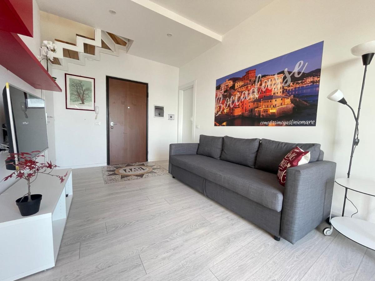 Comodissimo Gaslini E Mare Genua Exterior foto