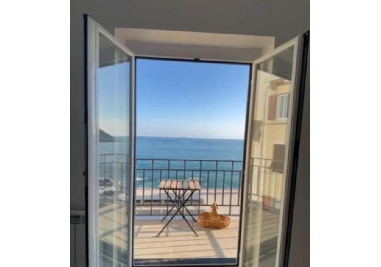 Comodissimo Gaslini E Mare Genua Exterior foto